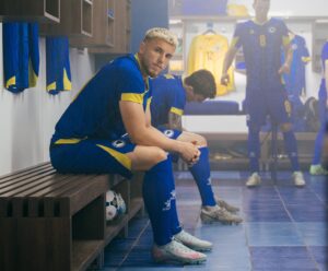 Jedan tim Jedna porodica Fotografija 1